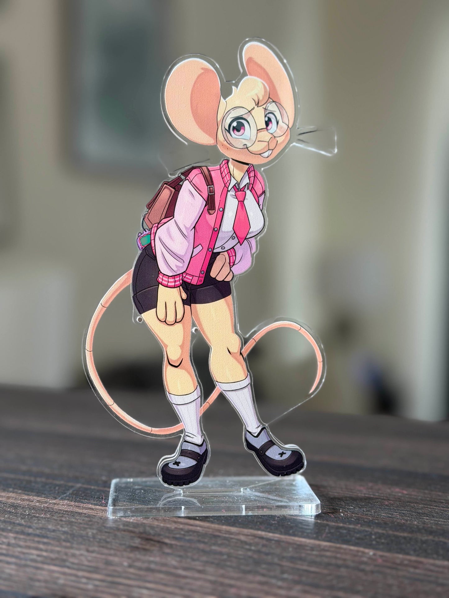 Makayla Standee